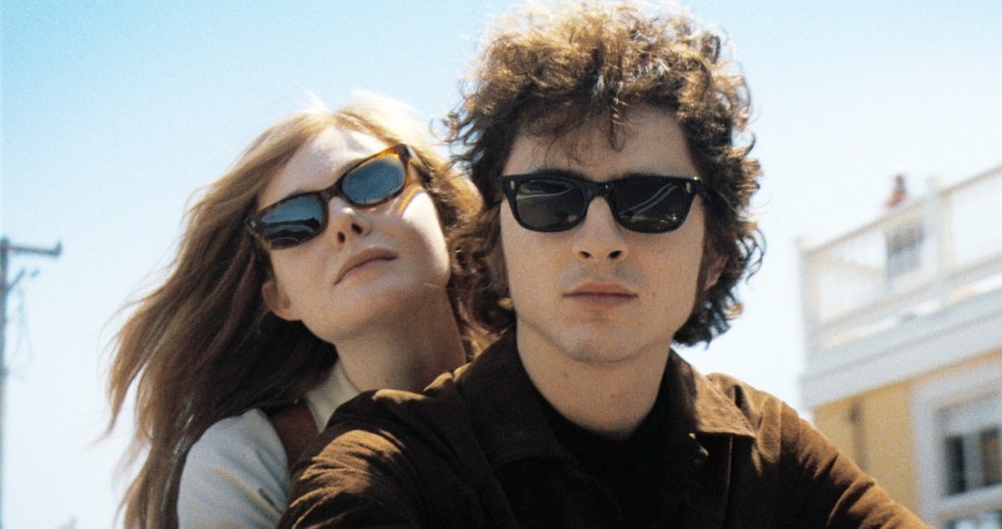 Elle Fanning and Timothee Chalamet in A Complete Unknown