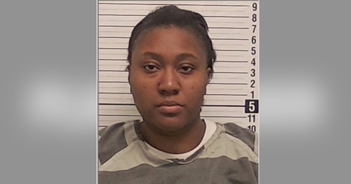 Florida Daycare Worker Allegedly Beat 3-Month-Old Because She Was Having ‘Personal Issues’ Florida Daycare Worker Allegedly Beat 3-Month-Old Because She Was Having ‘Personal Issues’