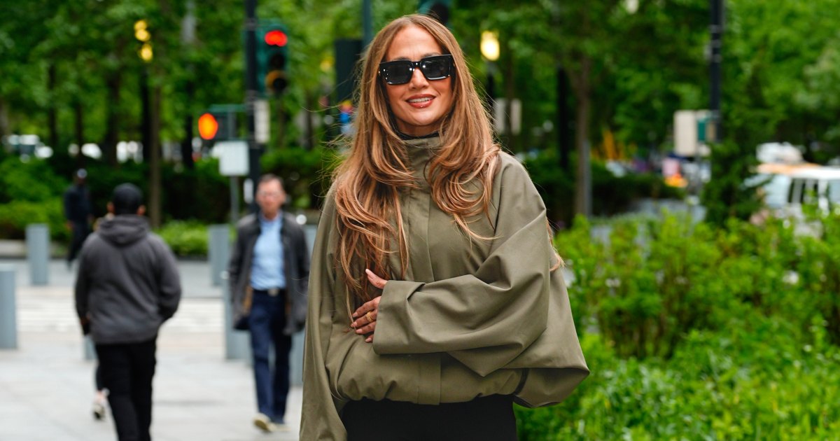 Jennifer Lopez Just Wore the Most Chic Version of a Bomber Jacket — Get the Look for Jennifer Lopez Just Wore the Most Chic Version of a Bomber Jacket — Get the Look for