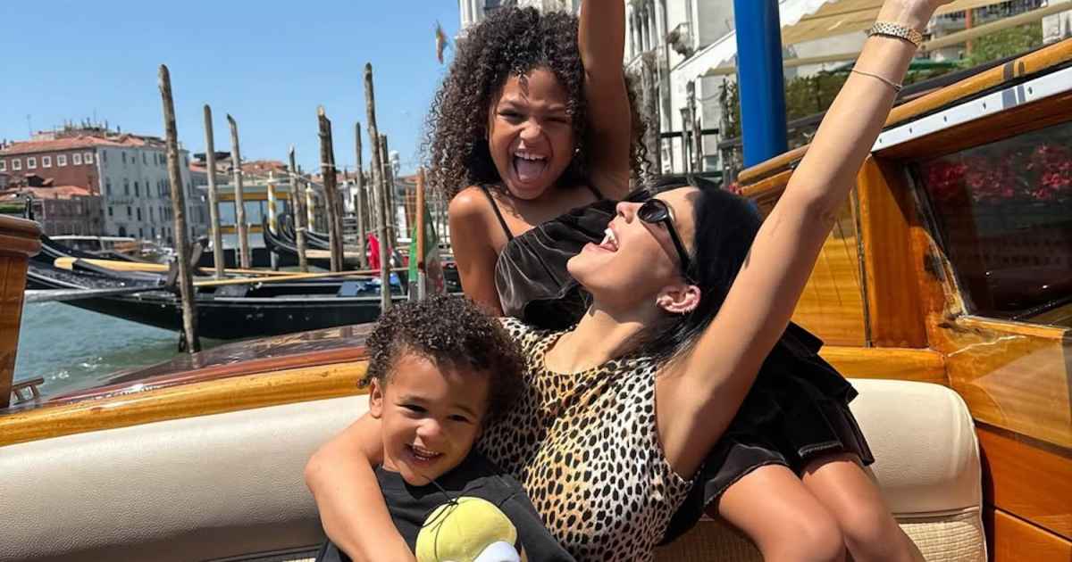 Kylie Jenner Recalls Son Aire ‘Falling Out’ of Her Vagina While on Bed Rest During Pregnancy