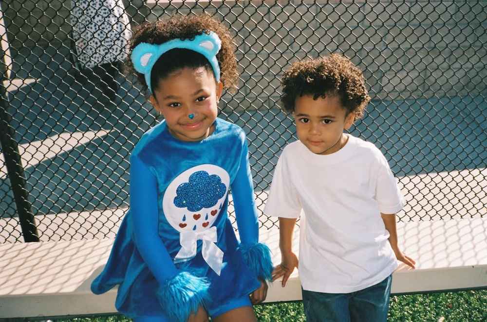 Kylie Jenner’s Son Was 'Falling Out' of Her While Pregnant