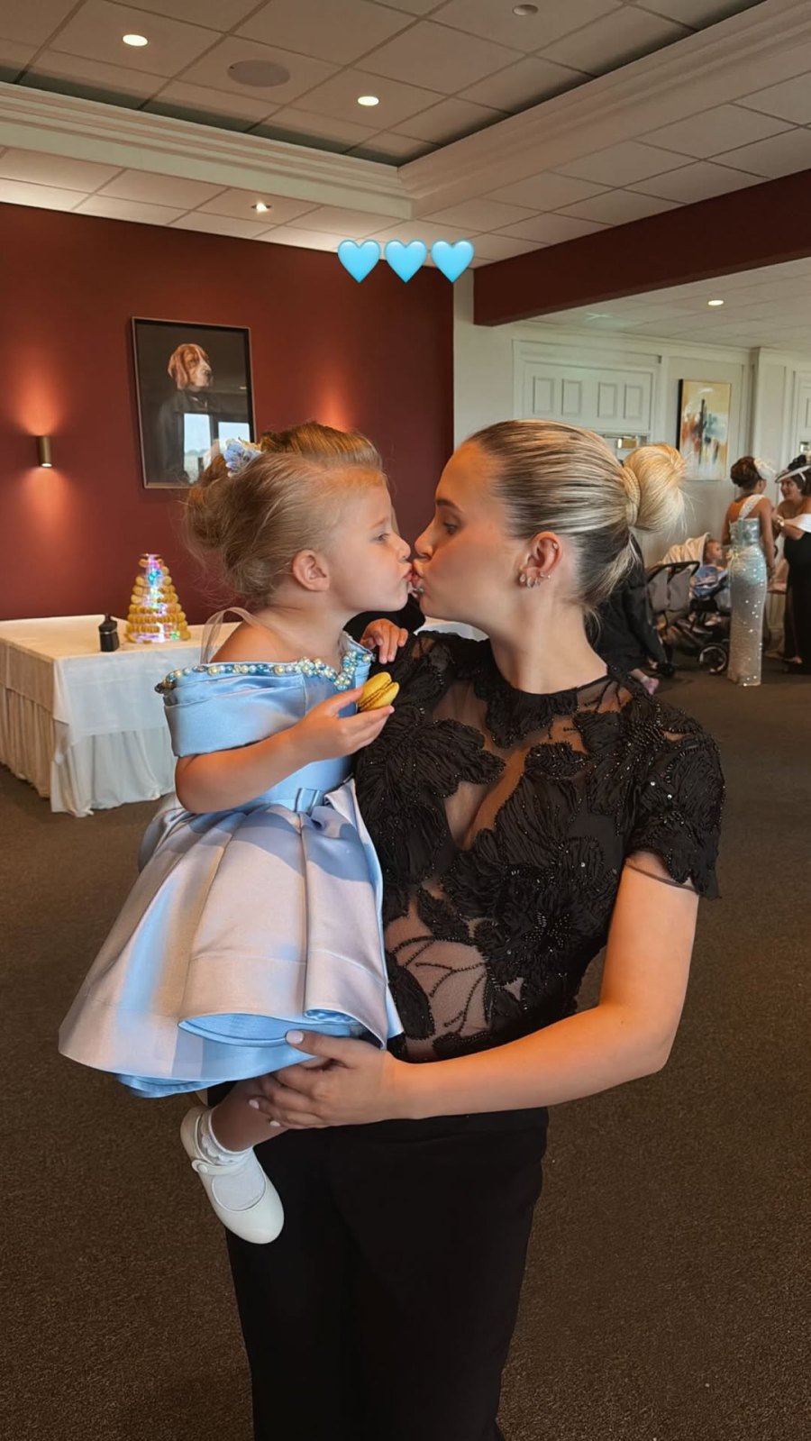 mollymae-and-bambi_3898535044499008989