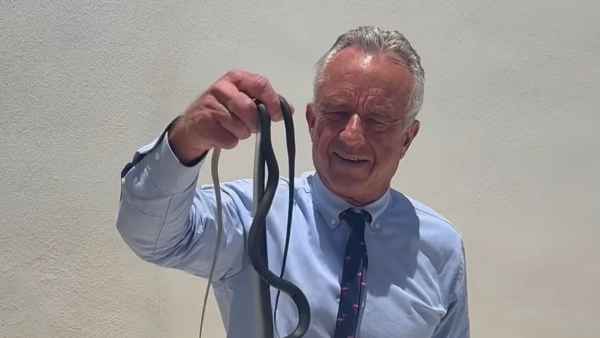 Robert F. Kennedy Jr. Stops 2 Dangerous Snakes From Having Sex on Dr. Oz Porch