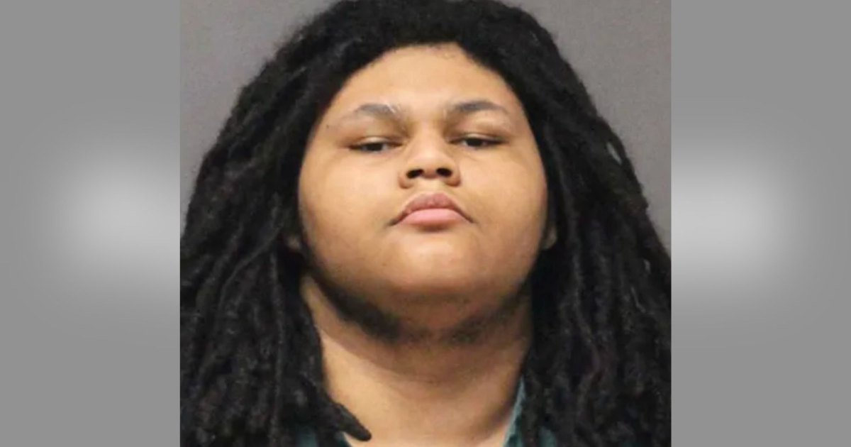 Teen Allegedly Killed Grandma by Stabbing Her in Her Face Teen Allegedly Killed Grandma by Stabbing Her in Her Face