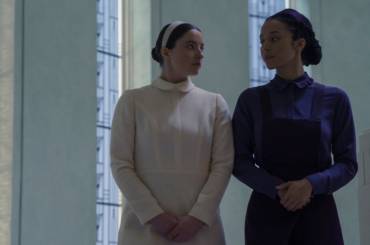 'Testaments' Finale Features 'Handmaid's Tale' Cameos and a Surprise Kiss