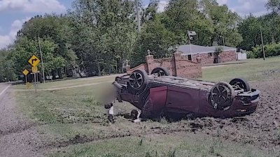 Toddler Seen Running From Wrecked Car After Chase With Arkansas Police Chase Ends in Crash