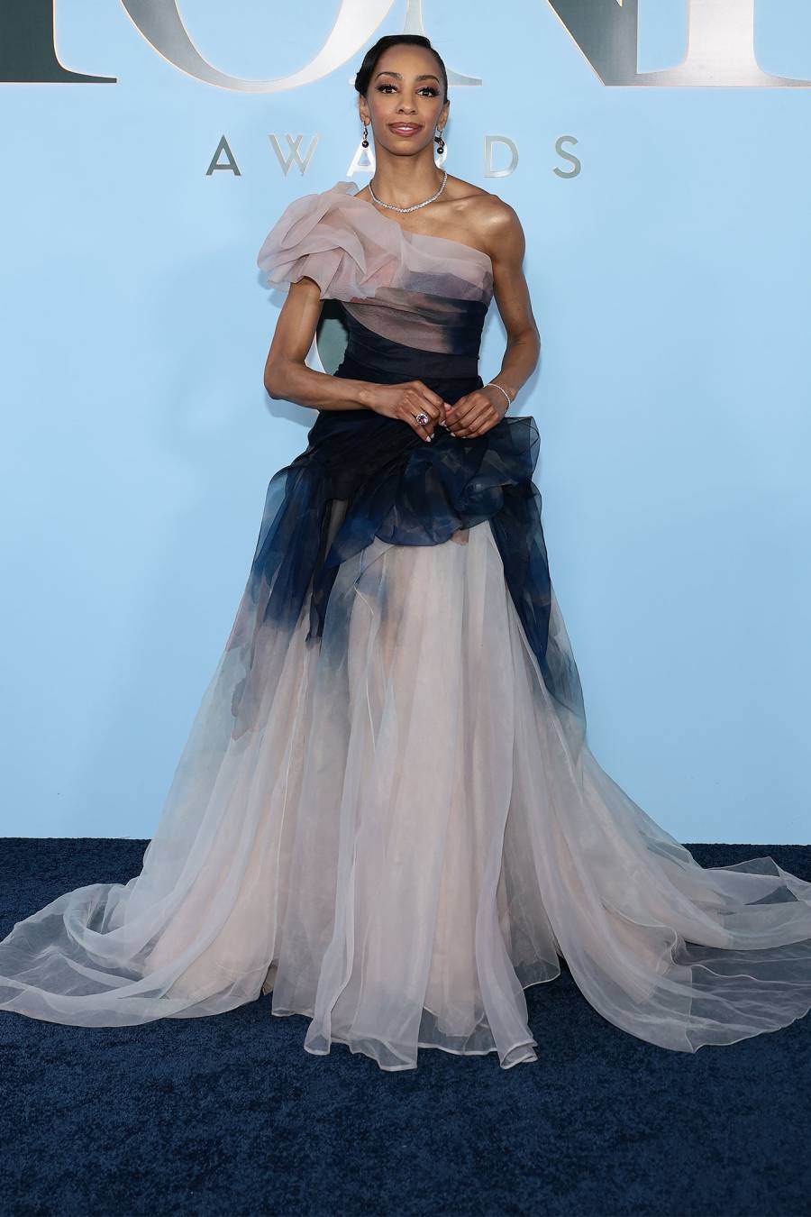 Christani Pitts Arrive Arrival Red Carpet Tony Awards 2026