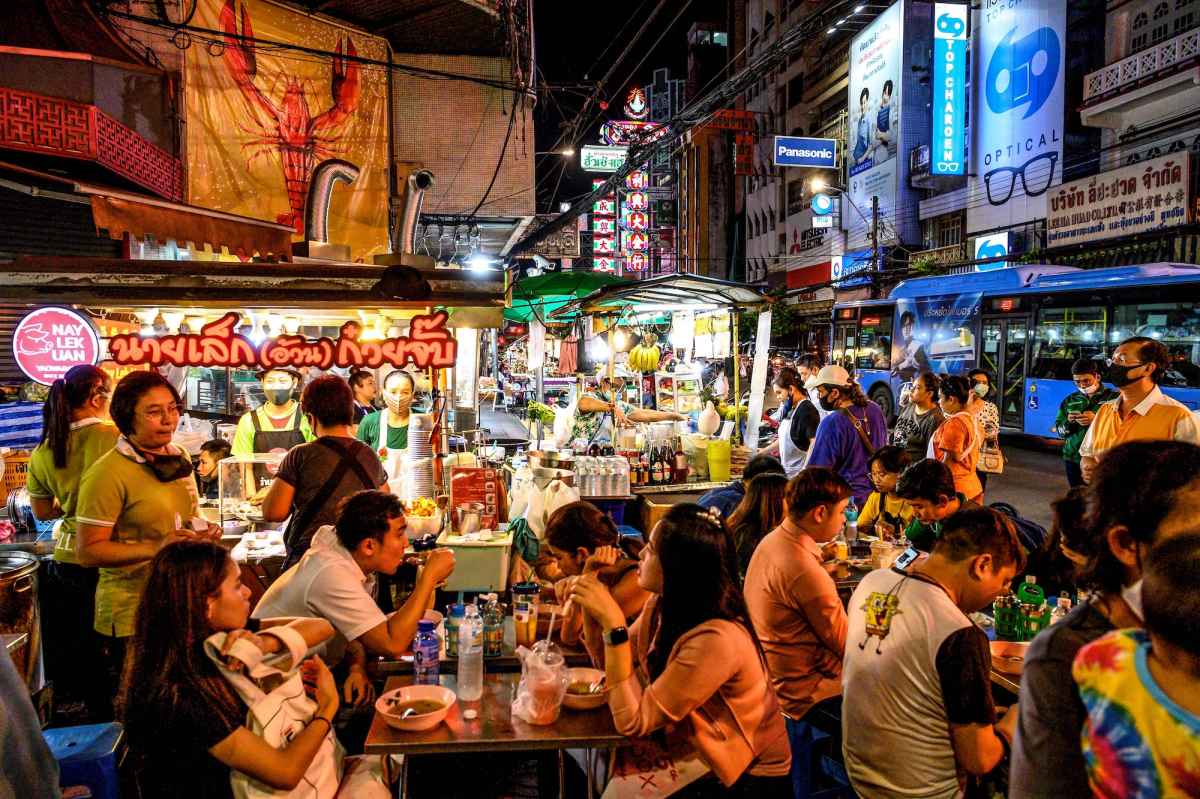 Why Bangkok and Singapore Top the Best Street Food Cities List, and How to Find Great Stalls