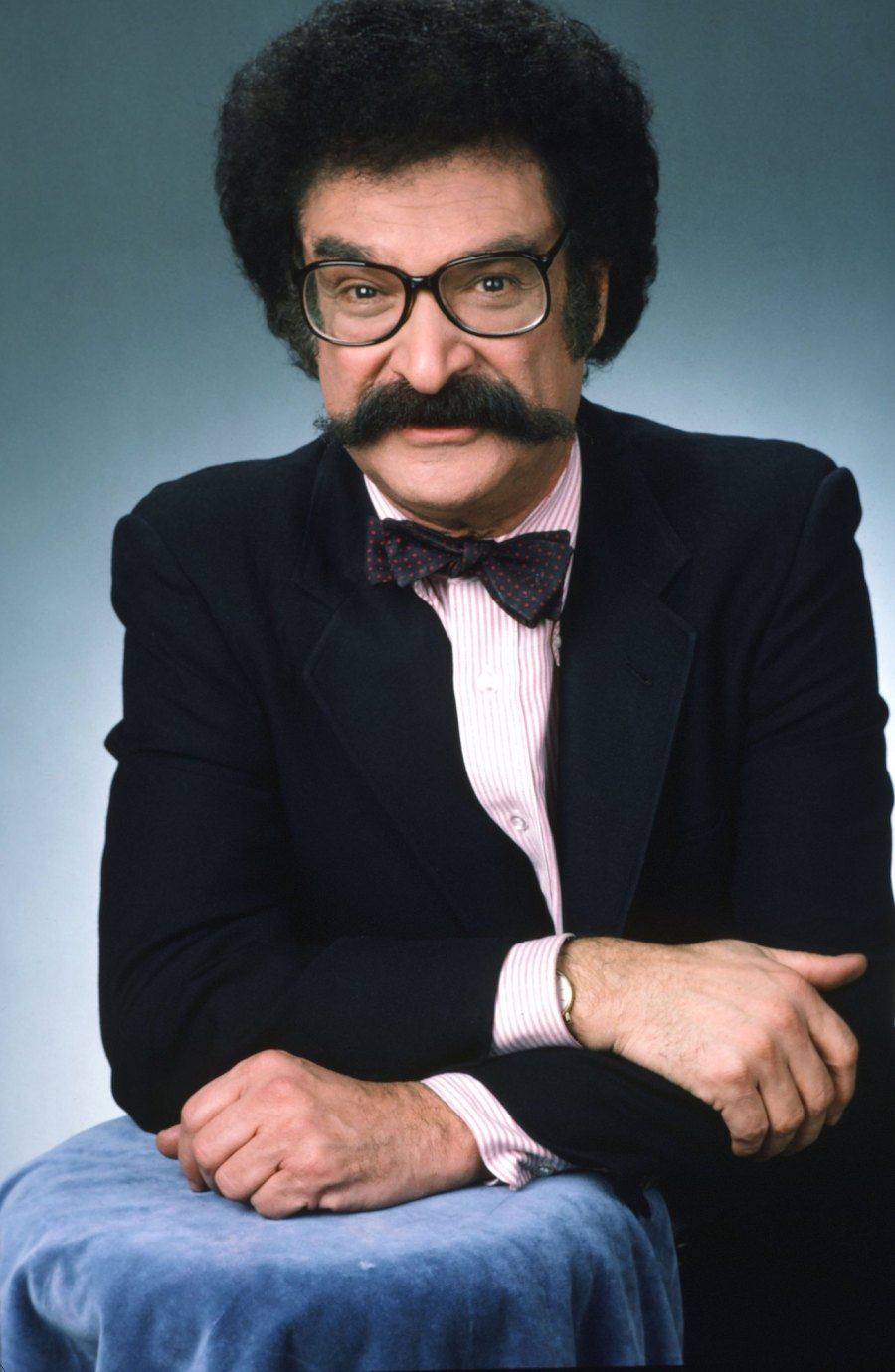 GettyImages-141122967Gene-Shalit-Dead-at-100.jpg