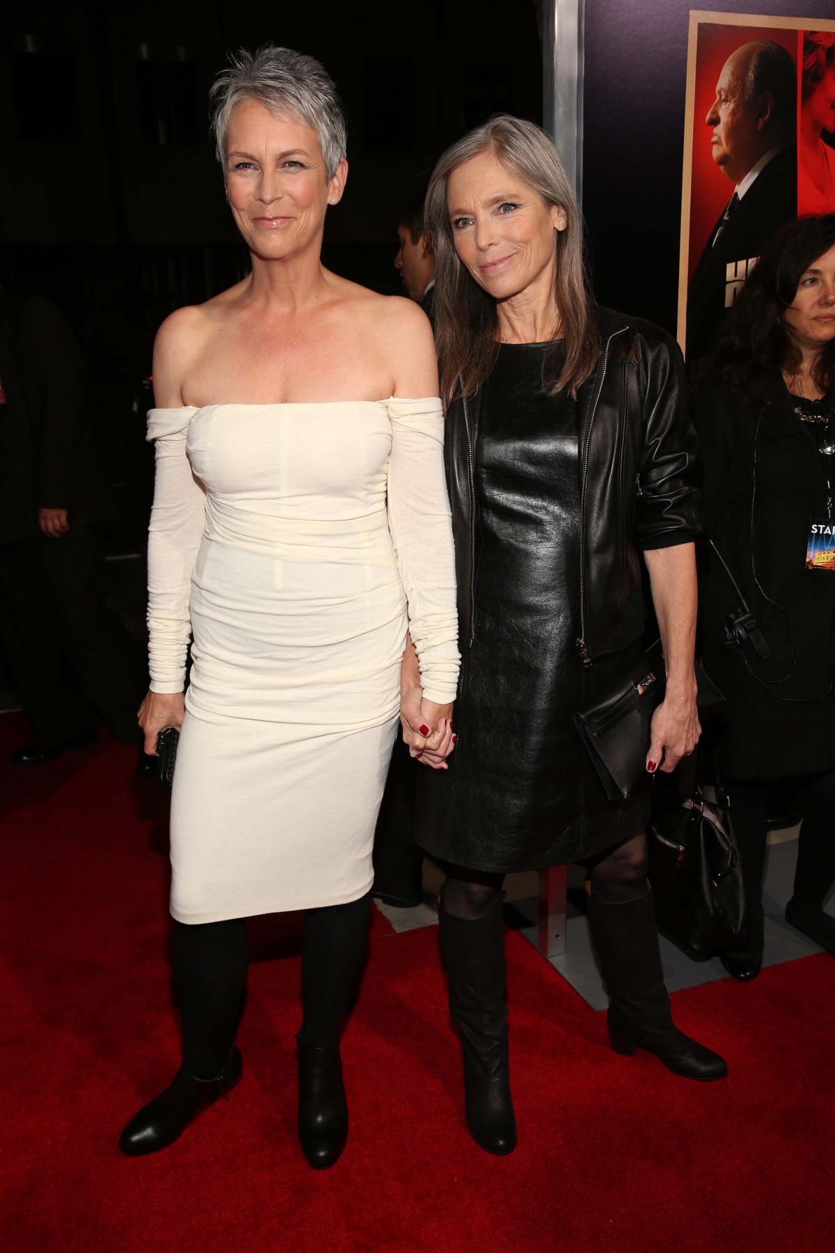 Coroner Reveals New Details About Jamie Lee Curtis Sister Kellys Death Hospice Care, More