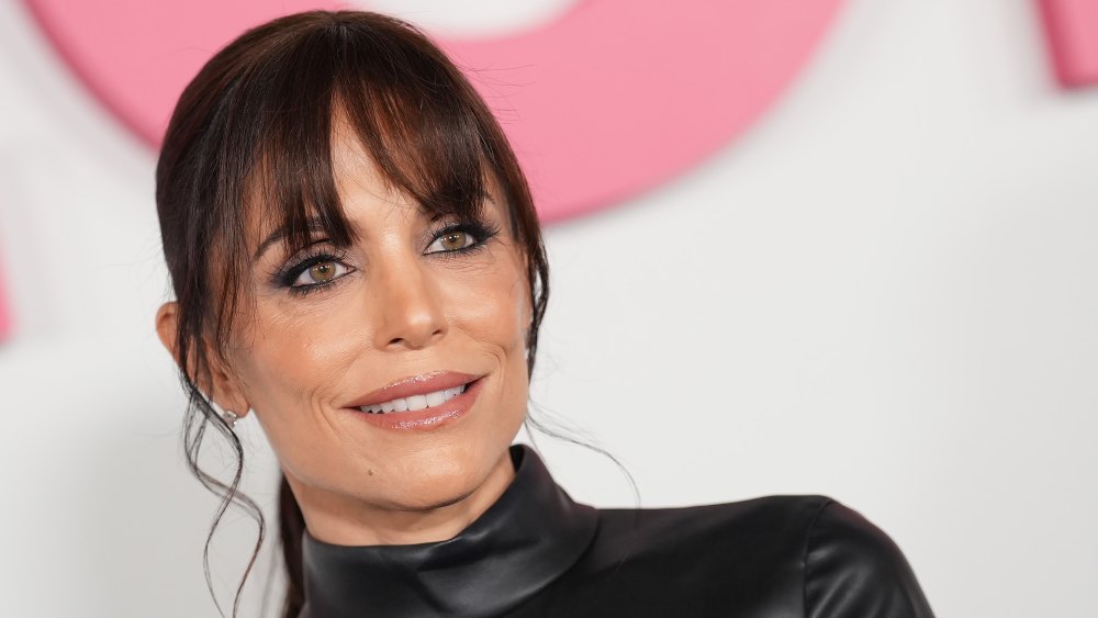 Get Bethenny Frankel's's $690 Beach Bag Vibe for $50