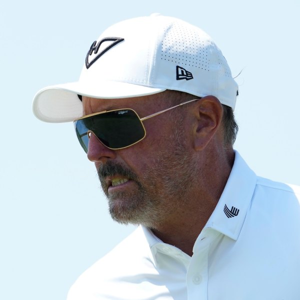 GettyImages-2229290429.jpg phil mickelson august 2025