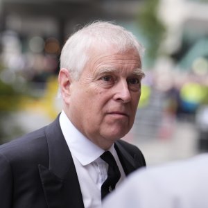 Buckingham Palace 'Sat On' Prince Andrew Evidence for 6 Years, Epstein Accuser Claims