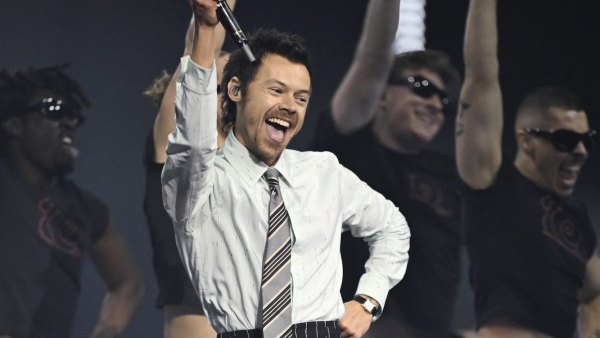 GettyImages-2265108901 Harry Styles Sparks Concern After Viral Video Shows Singer Choking on Water Collapsing on Stage