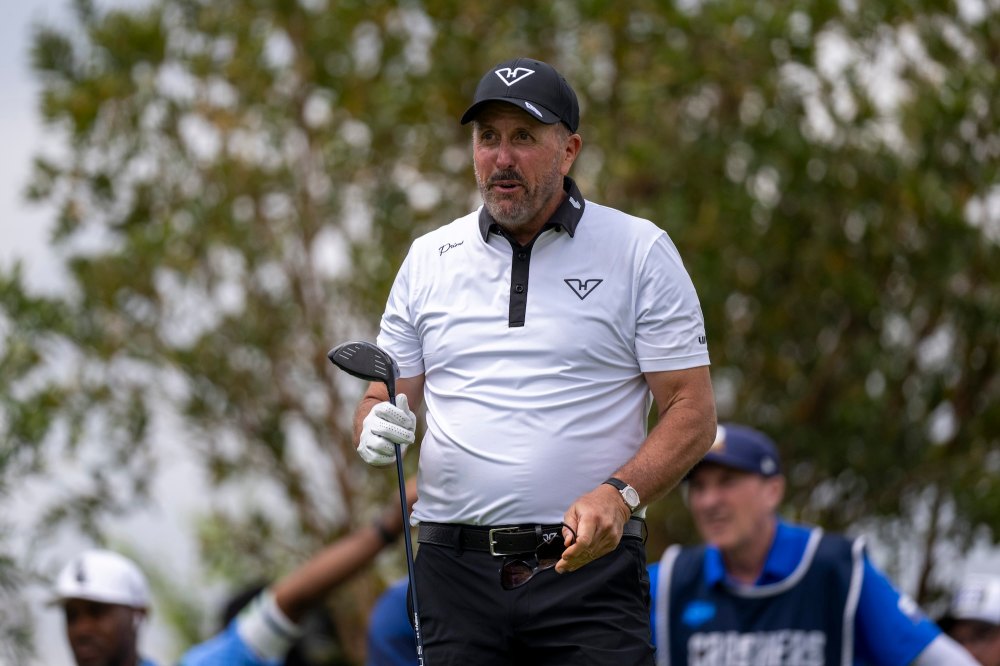 GettyImages-2267020404.jpg phil mickelson 2026