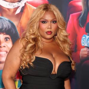 Lizzo Takes Awkward Pause on ‘Today’ When Asked About Ongoing Legal Battle