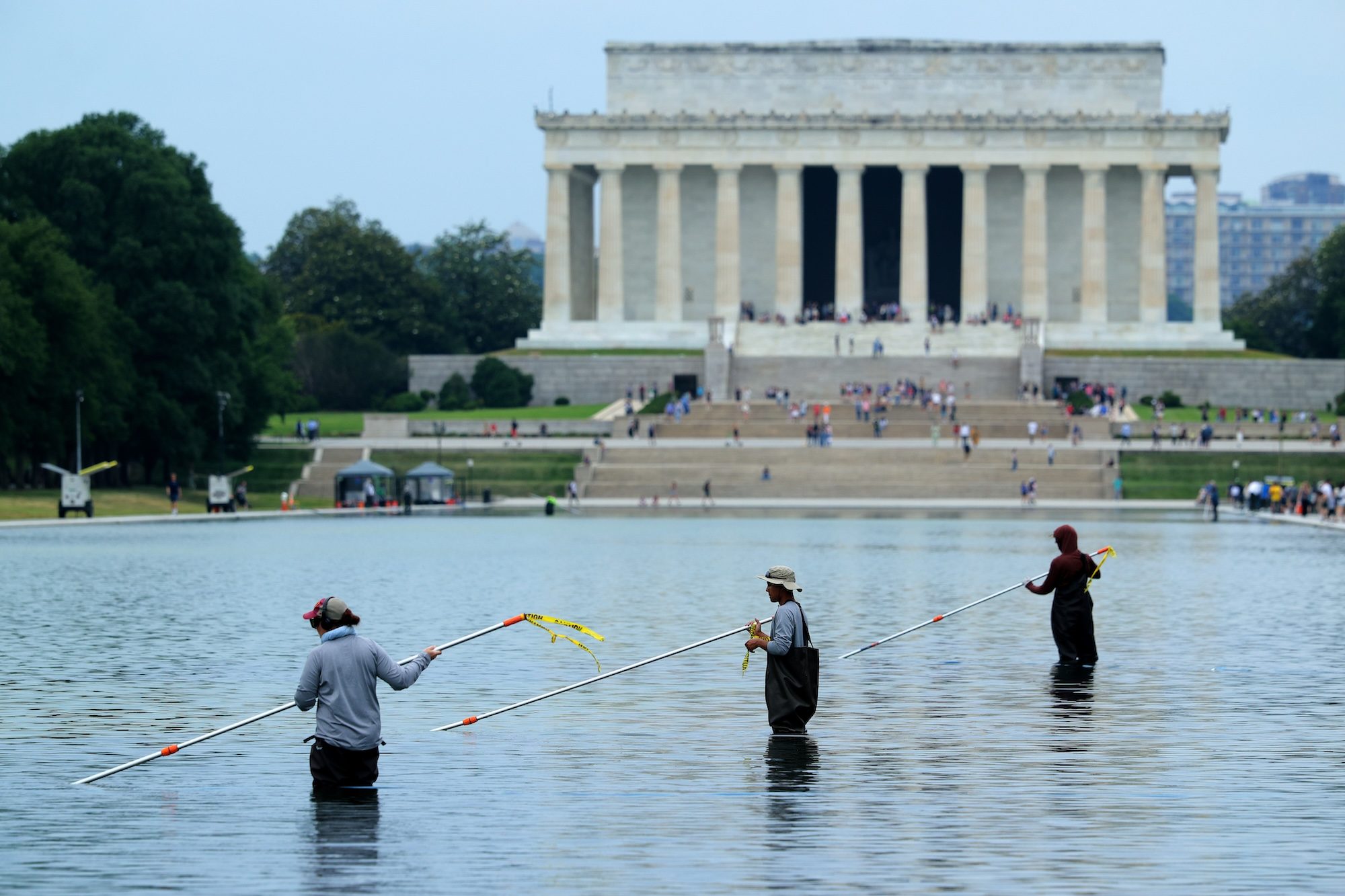 Olympian Arrested for Touching Lincoln Memorial Pool Amid Vandalism Claim