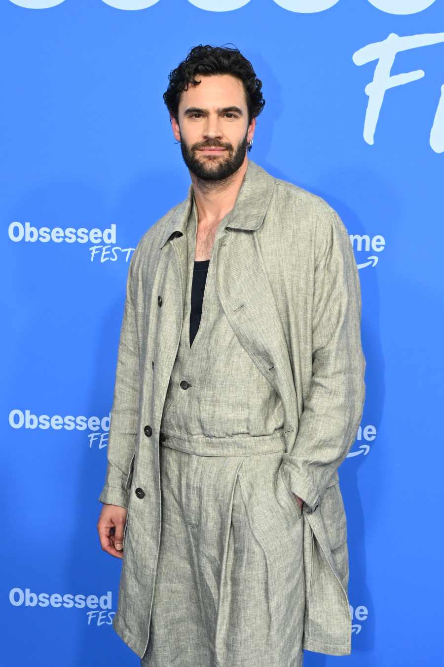 Tom Bateman