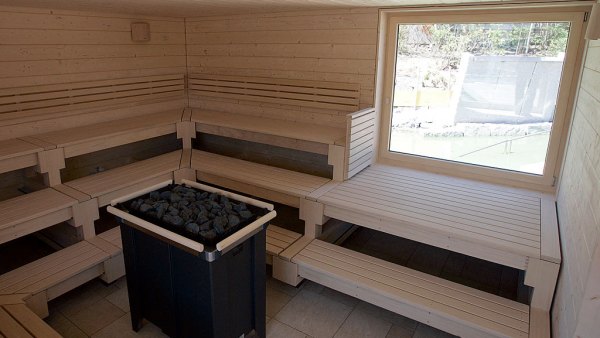 GettyImages-81000781 Home Sauna Costs Installation Types and What to Know
