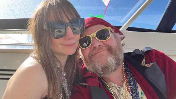 Heather McComb and Husband Scott Michael Campbell’s Relationship Timeline: From Friends to Marriage