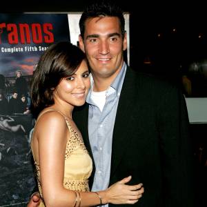 Jamie-Lynn-Sigler-and-AJ-Discala-GettyImages-53029551