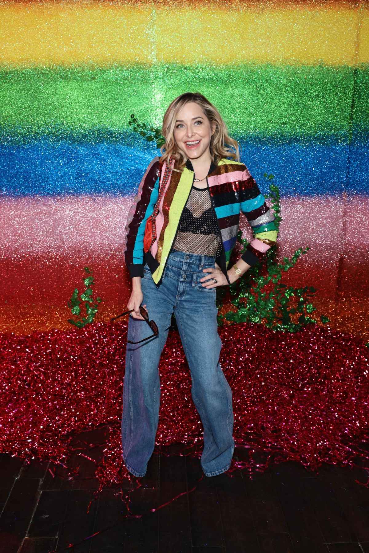 Jenny Mollen Tells People to Call the Cops While Hugging Her Son After Backlash Over Creepy Photos