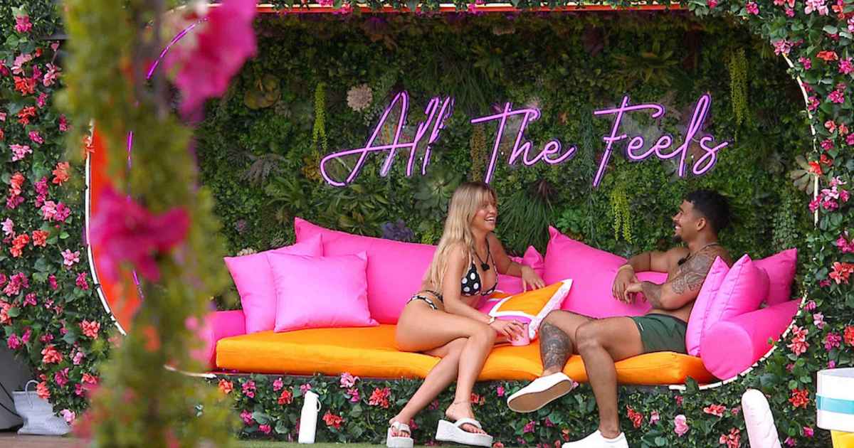 How Old Are the ‘Love Island USA’ Season 8 Cast Members? Age Differences Explained How Old Are the ‘Love Island USA’ Season 8 Cast Members? Age Differences Explained