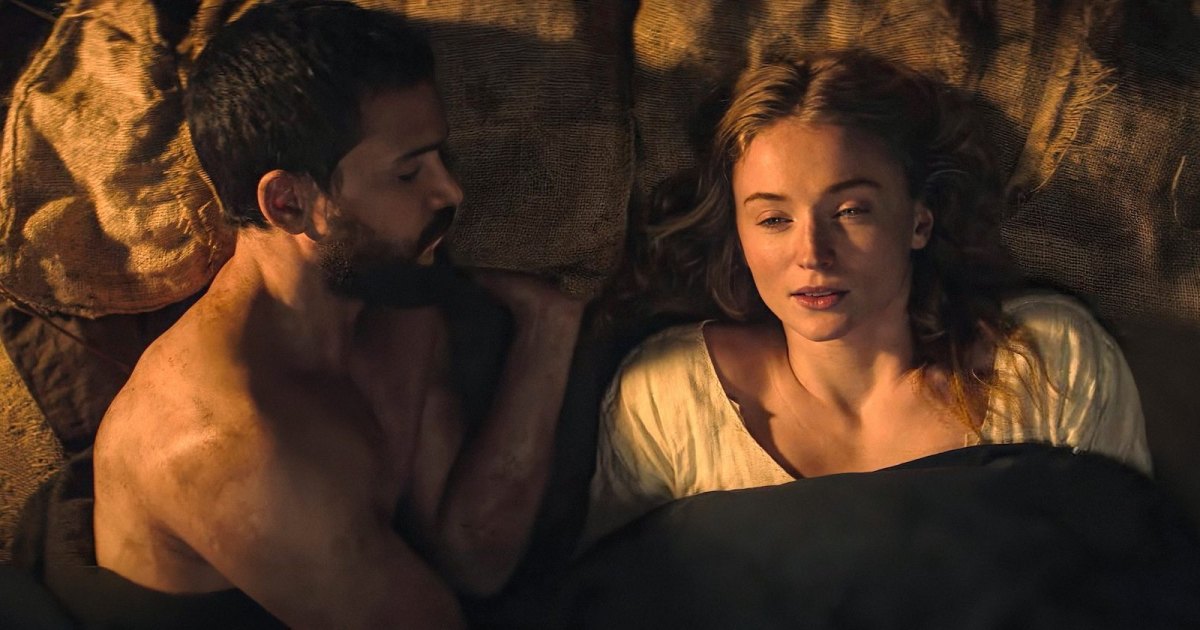 Kit Harington Calls Movie Sex Scenes With Sophie Turner ‘Gross’ After Playing Siblings on ‘Thrones’ Kit Harington Calls Movie Sex Scenes With Sophie Turner ‘Gross’ After Playing Siblings on ‘Thrones’