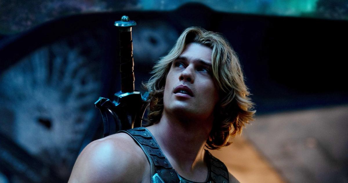 People We Googled Shirtless This Week: The Hottest Rising Stars in Film, TV and Beyond People We Googled Shirtless This Week: The Hottest Rising Stars in Film, TV and Beyond
