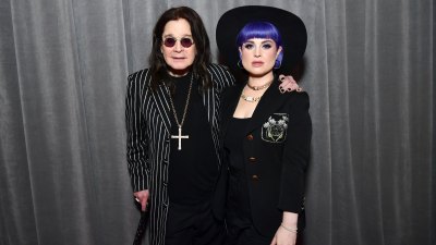 Ozzy-and-Kelly-Osbourne-GettyImages-1202142538