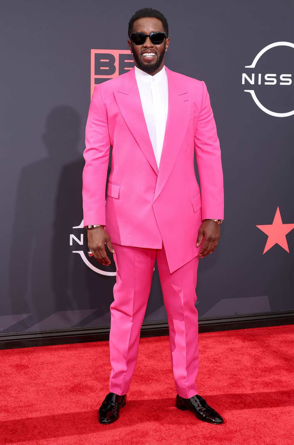 Red Carpet Diddy 2624 Us Weekly Cover Story