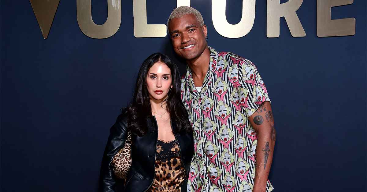 Summer House’s KJ Dillard Reveals Dara Levitan Broke Up With Him During Mental Health Recovery Summer House’s KJ Dillard Reveals Dara Levitan Broke Up With Him During Mental Health Recovery
