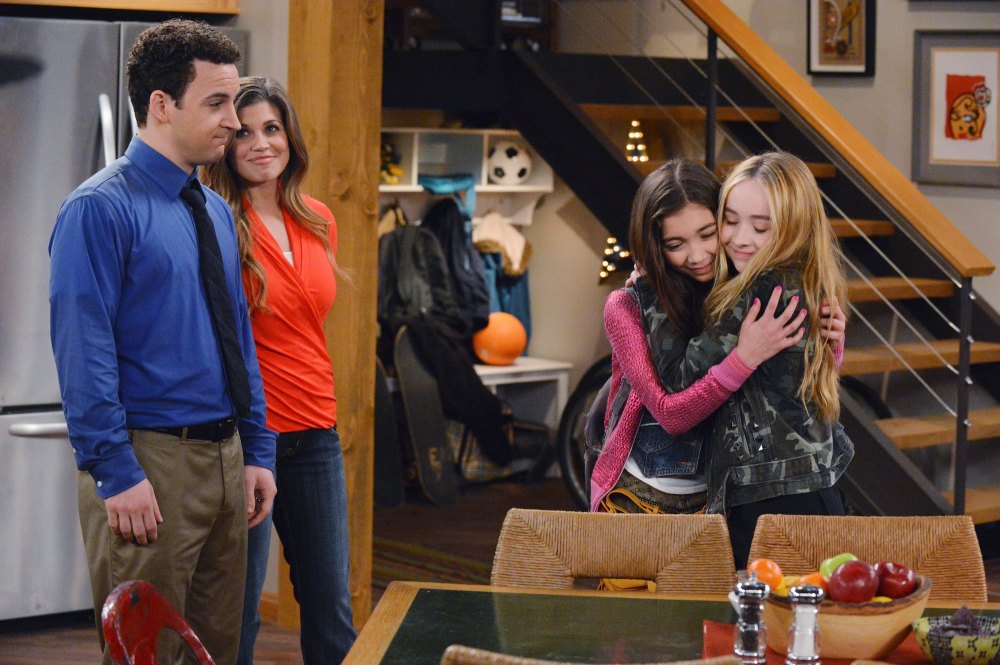 GIRL MEETS WORLD, l-r: Ben Savage, Danielle Fishel, Rowan Blanchard, Sabrina Carpenter in 'Girl