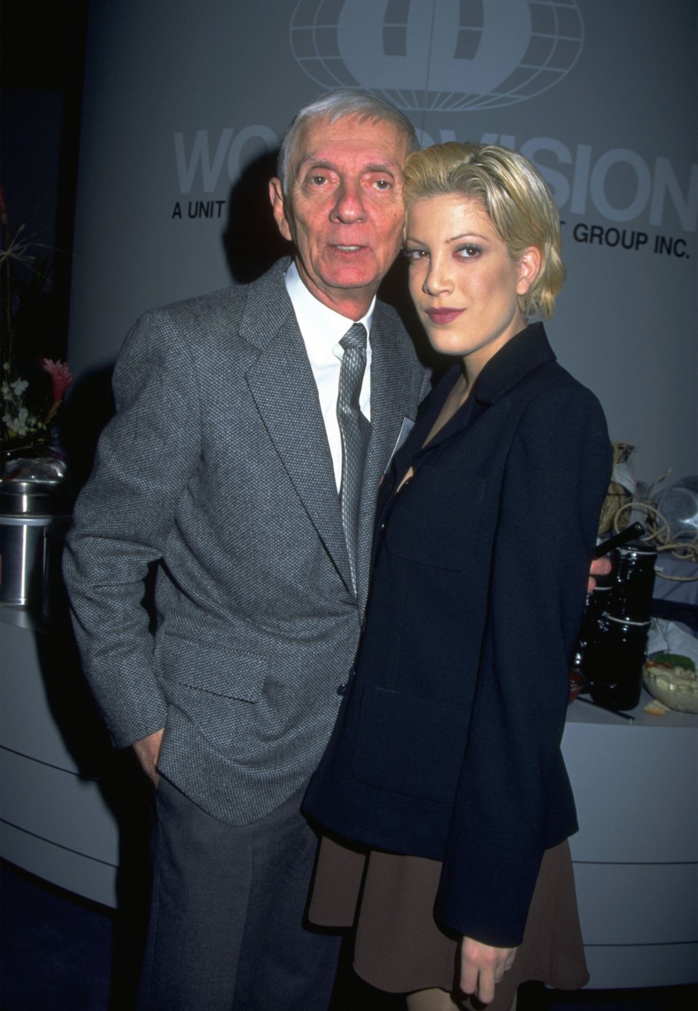 Why Tori Spelling Had More of an Emotional Outward Reaction to Shannen Dohertys Death Than Her Fathers Aaron Spelling