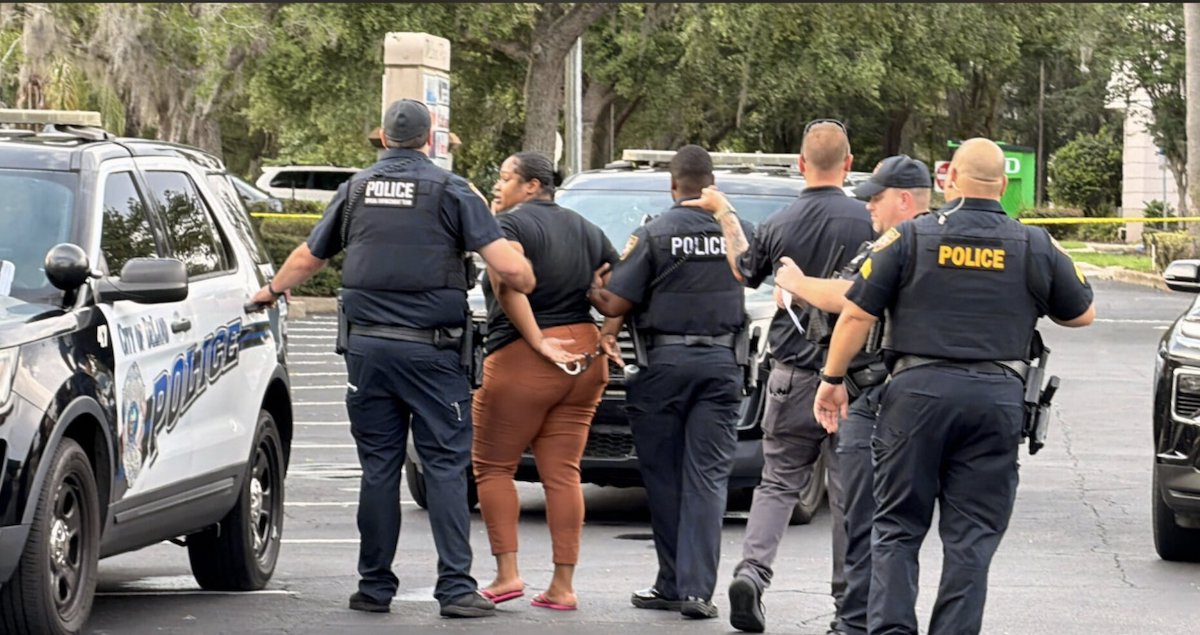 Florida Mom Arrested After Daughter, 3, Was Left in Hot Car for 2 Hours as She Donated Plasma
