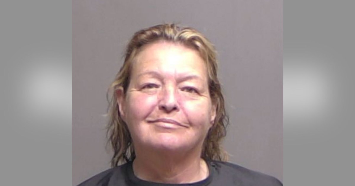 Grandmother and Teen Granddaughter Arrested After Fighting 5 Kids in Florida Park Grandmother and Teen Granddaughter Arrested After Fighting 5 Kids in Florida Park