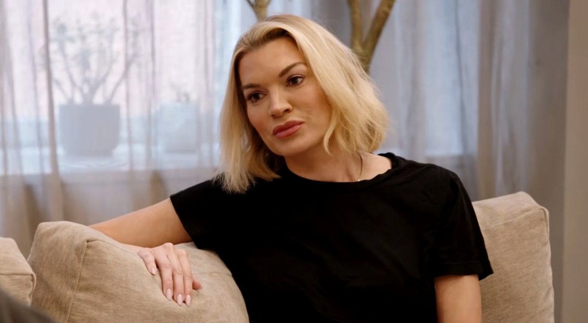 Lindsay Hubbard Previews Tough Love Sit-Down With Amanda Batula in Bonus Summer House Episode