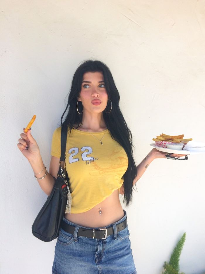 Sami Sheen Shares Update After Kidney Infection, ER Visit