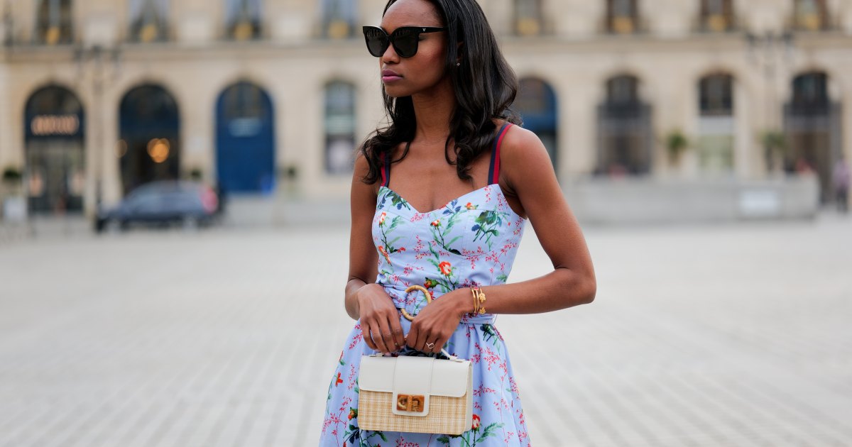 Goodbye, Totes! We’re All About the Structured Handle Bags ‘It’ Girls Want This Summer Goodbye, Totes! We’re All About the Structured Handle Bags ‘It’ Girls Want This Summer