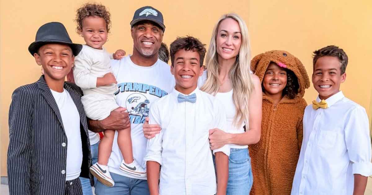 Former BYU Football Star Curtis Brown’s 2-Year-Old ‘Miracle Baby’ Drowns in Family Pool Former BYU Football Star Curtis Brown’s 2-Year-Old ‘Miracle Baby’ Drowns in Family Pool