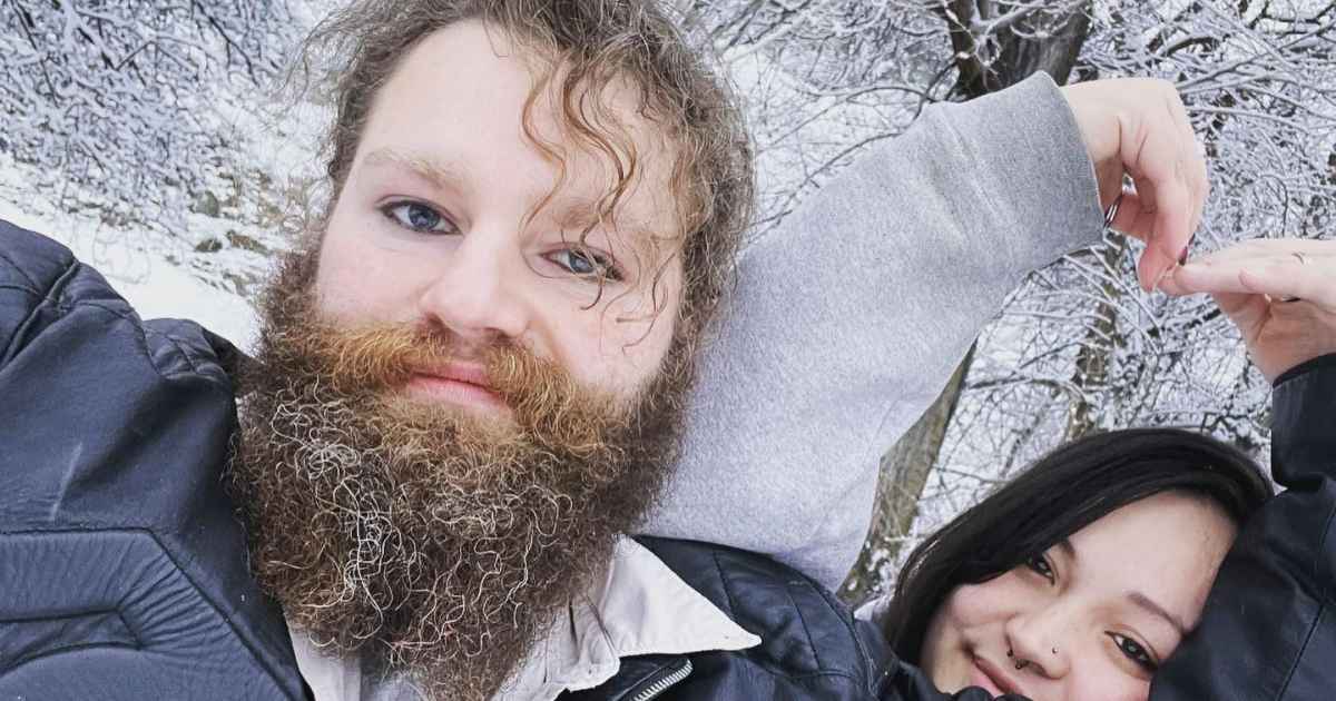 ‘Alaskan Bush People’ Star Gabriel Brown and His Wife Raquell Separate After 7 Years of Marriage: Report ‘Alaskan Bush People’ Star Gabriel Brown and His Wife Raquell Separate After 7 Years of Marriage: Report