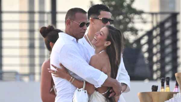 Alex Rodriguez Dating Fitness Coach Meghan Hayden