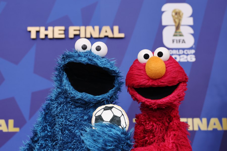 Elmo-and-Cookie-Monster-GettyImages-2286760357