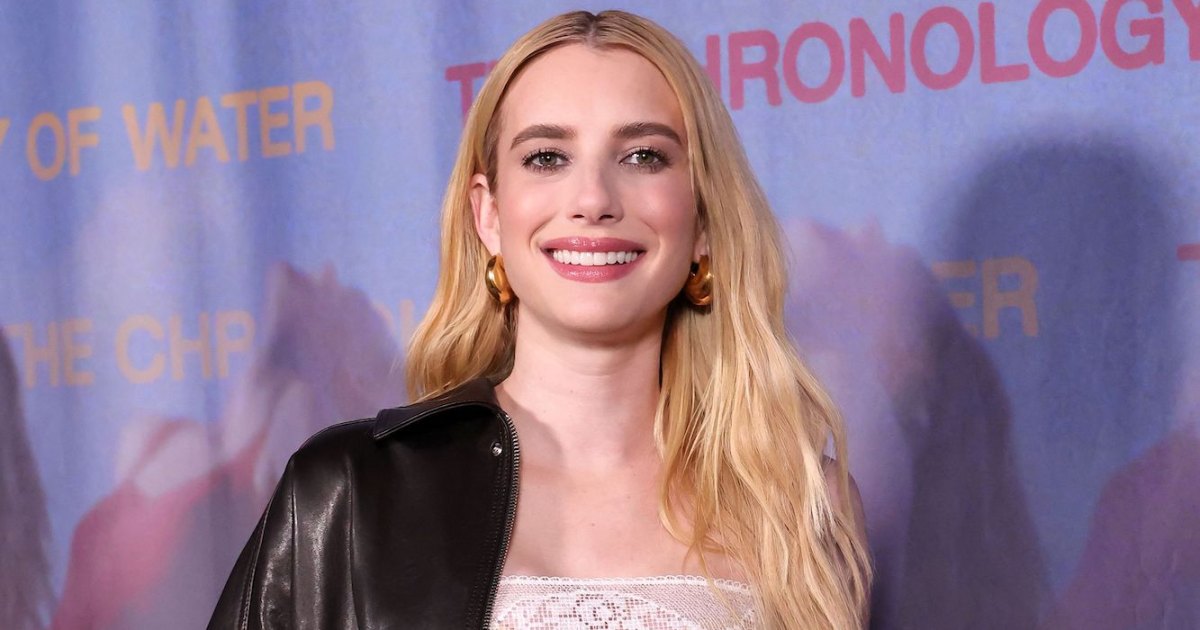 Emma Roberts Wore ‘Convertible’ Monique Lhuillier Bridal Gown for Intimate Cody John Wedding Emma Roberts Wore ‘Convertible’ Monique Lhuillier Bridal Gown for Intimate Cody John Wedding