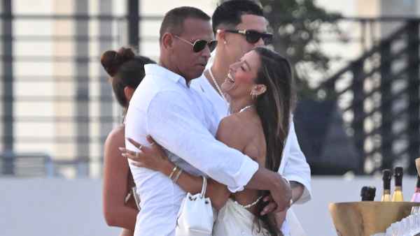 Feature Alex Rodriguez Kisses Mystery Woman 2 Months After Jaclyn Cordeiro Breakup