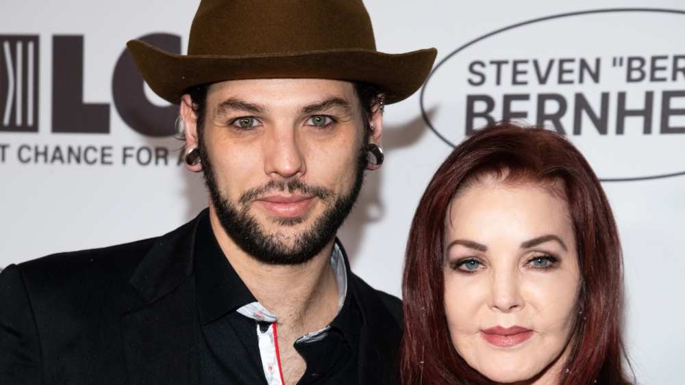 Syn Priscilly Presley se brání své finanční kampani: "Hejteři budou hejtit"