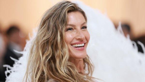 Gisele Bündchen attends The 2023 Met Gala Celebrating "Karl Lagerfeld: A Line Of Beauty" at The Metropolitan Museum of Art on May 01, 2023 in New York City.