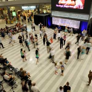 GettyImages-149327051 Meet the Malls and Immersive Districts Driving Retailtainment Growth, From New Jersey to Las Vegas