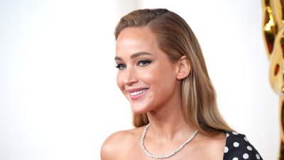 Jennifer Lawrence attends the 96th Annual Academy Awards at Dolby Theatre on March 10, 2024 in Hollywood, California.