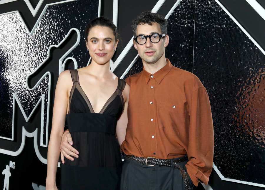 GettyImages-2171411563-Jack-Antonoff-and-Margaret-Qualley-Confirm-Their-Split-After-Nearly-3-Years-of-Marriage.jpg